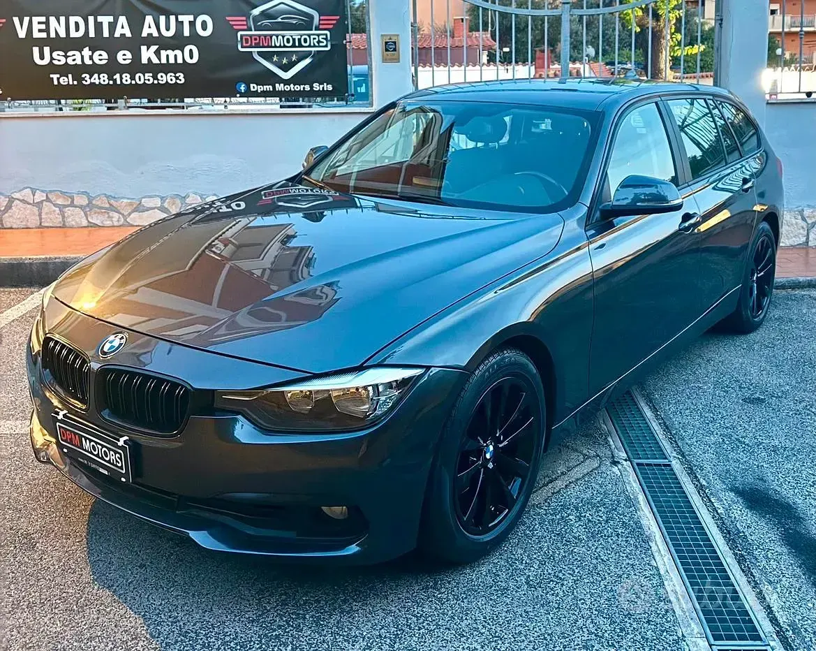 Usata BMW 320 Advantage 163 CV (119 kW) 2016 Grigio Station wagon