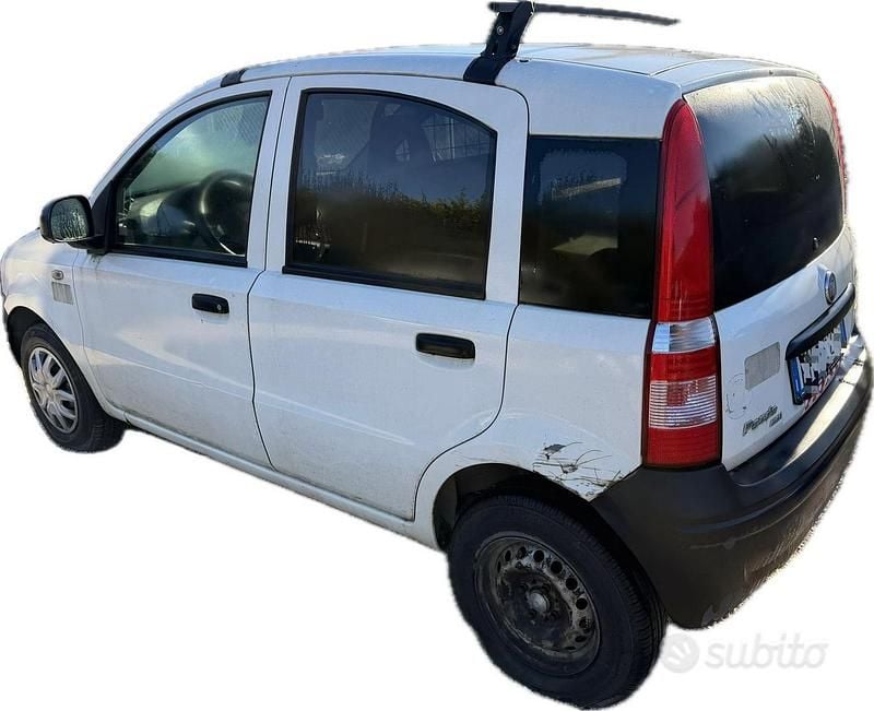 Begagnad Fiat Panda 75 HK (55 kW) 2011 Vit Halvkombi