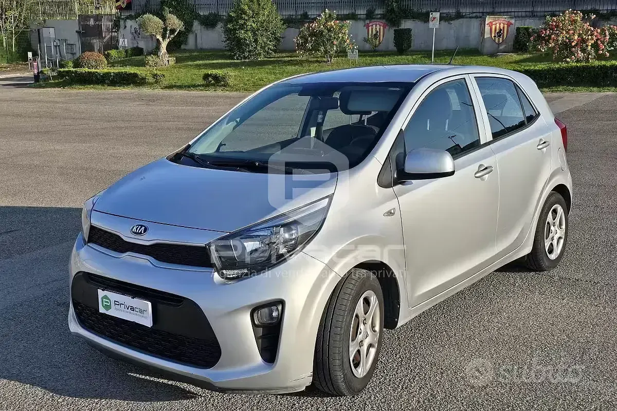 Usata Kia Picanto Active 67 CV (49 kW) 2020 Grigio Utilitaria