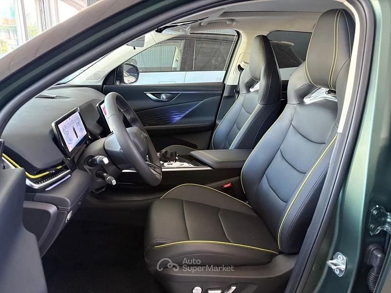 Ny Tiger Six 177 HK (130 kW) 2025 Vit SUV