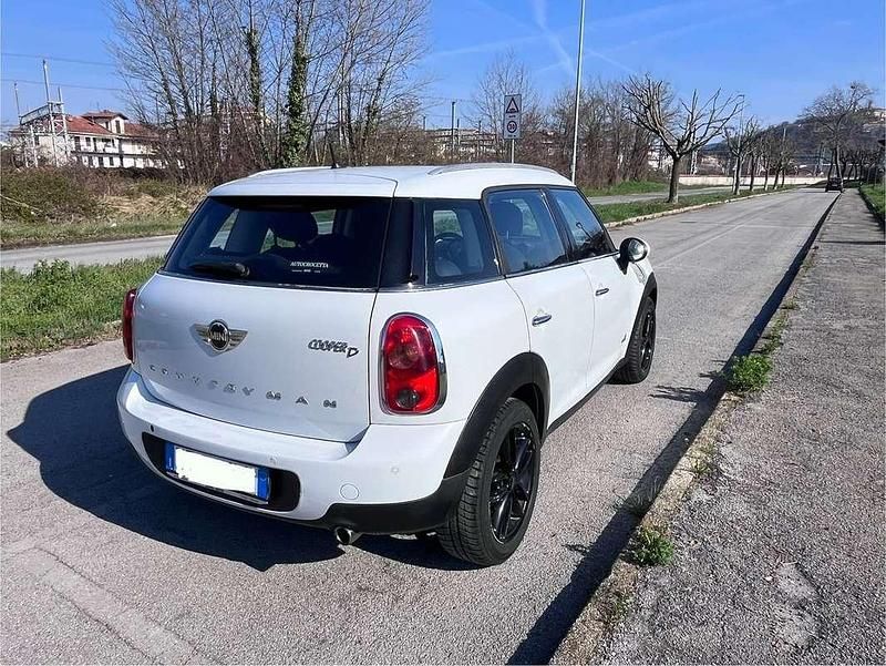 Usata Mini Cooper D Countryman 111 CV (81 kW) 2010 Bianco SUV
