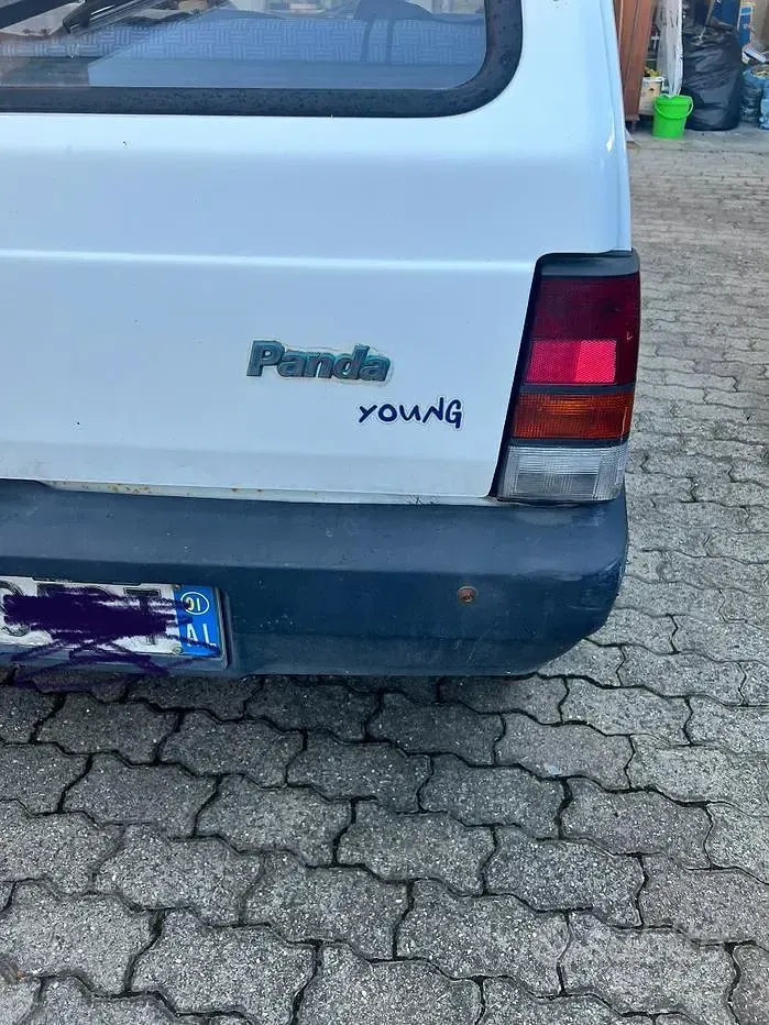 Usata Fiat Panda Young 39 CV (28 kW) 2001 Bianco Berlina