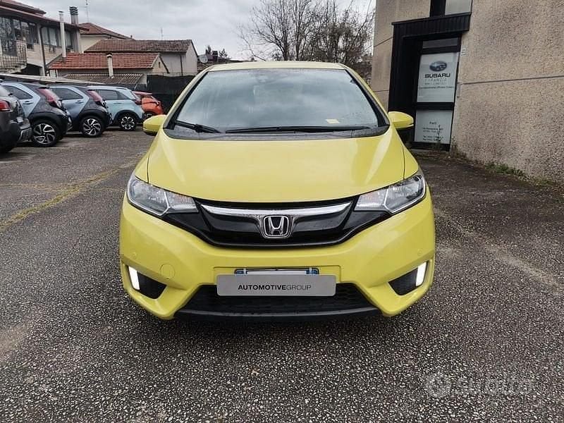 Usata Honda Jazz Elegance 98 CV (72 kW) 2016 Giallo Utilitaria