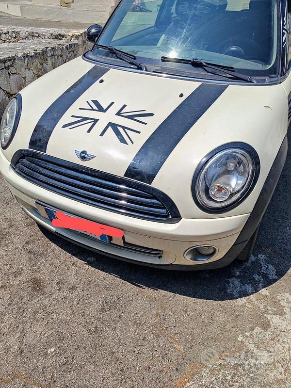 Usata Mini Cooper 120 CV (88 kW) 2007 Bianco Utilitaria