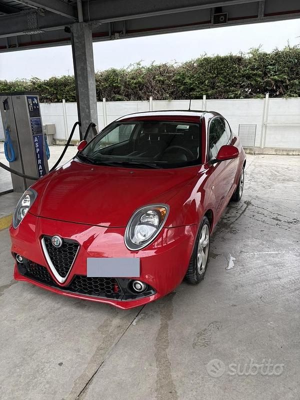 Usata Alfa Romeo MiTo 95 CV (69 kW) 2016 Rosso Utilitaria