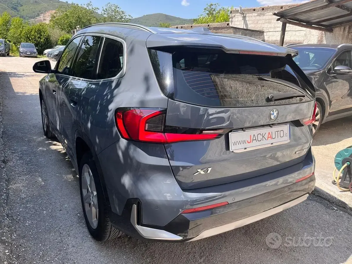 Usata BMW X1 xLine 150 CV (110 kW) 2023 Grigio SUV