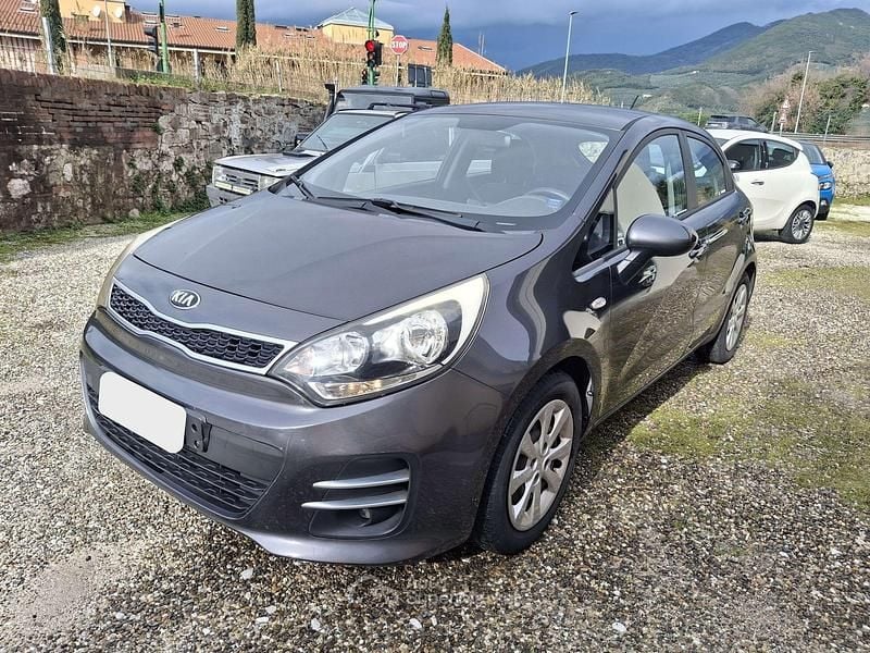 Usata Kia Rio Active 86 CV (63 kW) 2016 Other Utilitaria