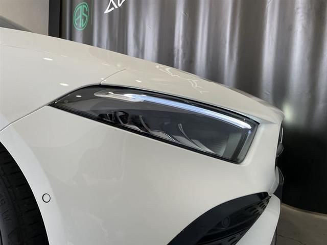 Bianco Usata 2023 Mercedes 200 AMG Line Premium Tre volumi | 35.000 € (Buon prezzo) - Immagine 1/4