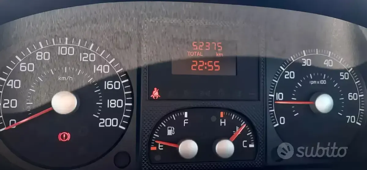 Käytetty Fiat Idea 69 HP (50 kW) 2010 Harmaa Tila-auto