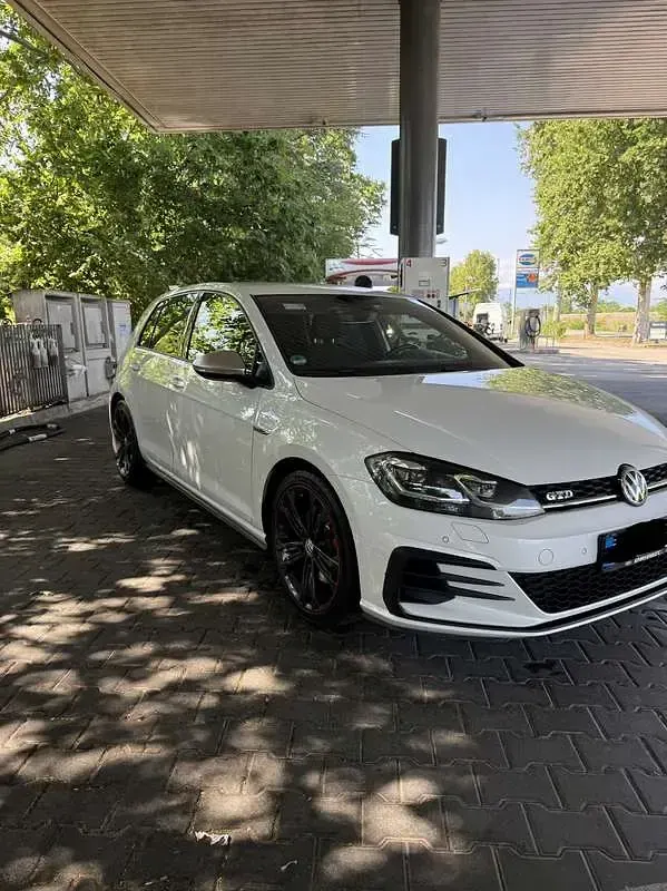 Usata VW Golf VII GTD 184 CV (135 kW) 2017 Bianco Berlina