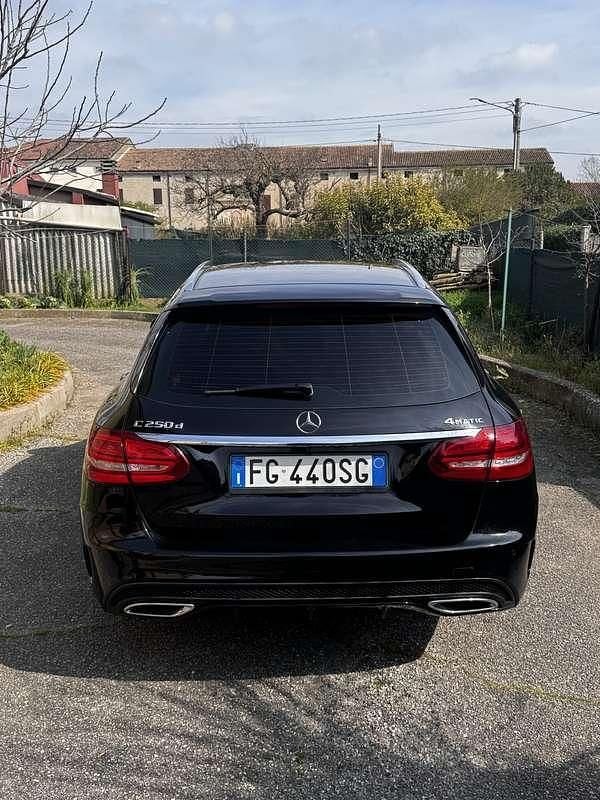 Usata Mercedes C250 Avantgarde 204 CV (150 kW) 2017 Station wagon