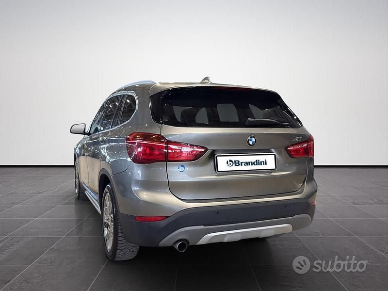 Usata BMW X1 Advantage 150 CV (110 kW) 2017 Grigio SUV