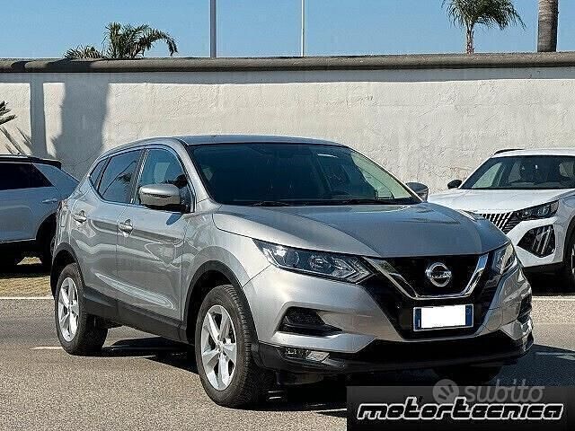 Usata Nissan Qashqai 110 CV (80 kW) 2018 Grigio SUV