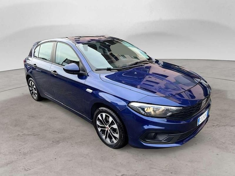 Usata Fiat Tipo City Life 99 CV (72 kW) 2021 Blu/azzurro Utilitaria