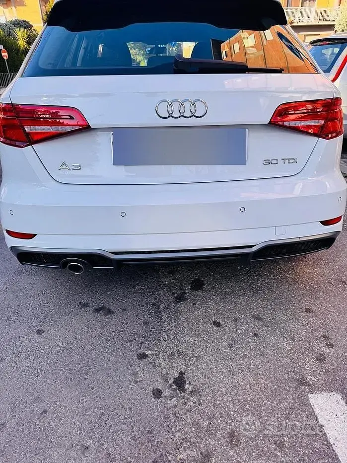 Usata Audi A3 S-Line 116 CV (85 kW) 2019 Bianco Berlina