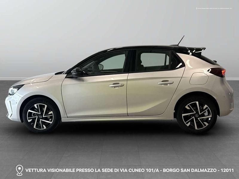 Nuova Opel Corsa 101 CV (74 kW) 2025 Kristall silver Berlina
