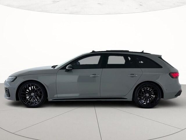Usata Audi RS4 Ambiente 450 CV (330 kW) 2023 Grigio nardo Station wagon