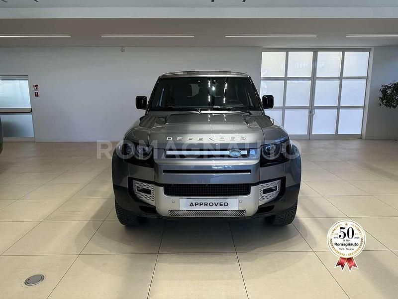 Usata Land Rover Defender SE 200 CV (147 kW) 2023 Grigio SUV