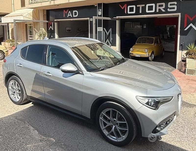 Usata Alfa Romeo Stelvio Executive 190 CV (139 kW) 2021 Grigio SUV