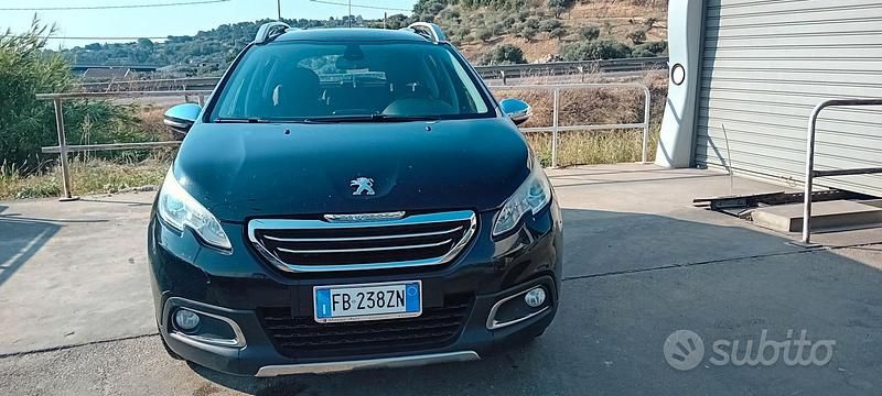 Nero Usata 2016 Peugeot 2008 SUV | 8500 € (Cara) - Immagine 1/4