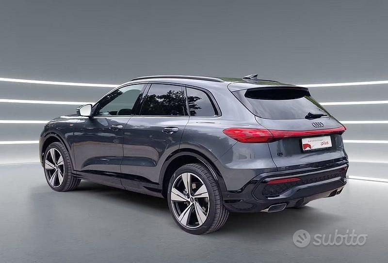 Usata Audi Q5 S-Line 204 CV (150 kW) 2025 Grigio SUV