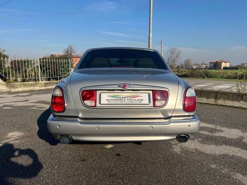 Usata Bentley Arnage 408 CV (300 kW) 2001 Argento Berlina