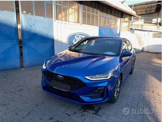 Usata Ford Focus ST-Line 125 CV (91 kW) 2022 Blu Berlina