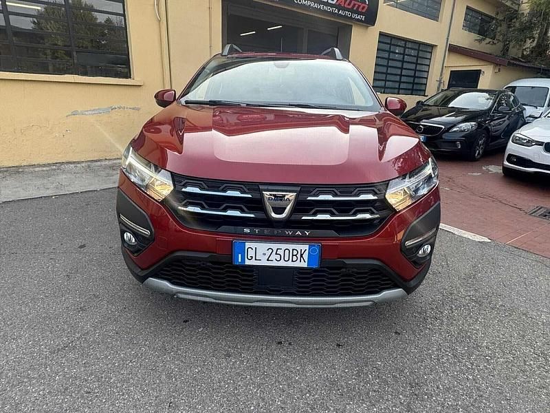 Usata Dacia Sandero Stepway 91 CV (66 kW) 2022 Rosso Utilitaria