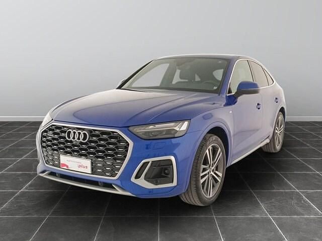 Blu ultra metallizzato Usata 2022 Audi Q5 S-line plus SUV | 38.900 € (Buon prezzo) - Immagine 1/4
