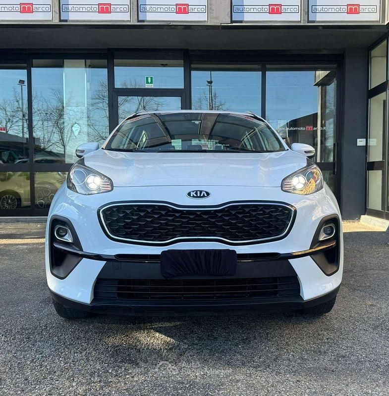 Usata Kia Sportage Urban 132 CV (97 kW) 2021 Bianco SUV