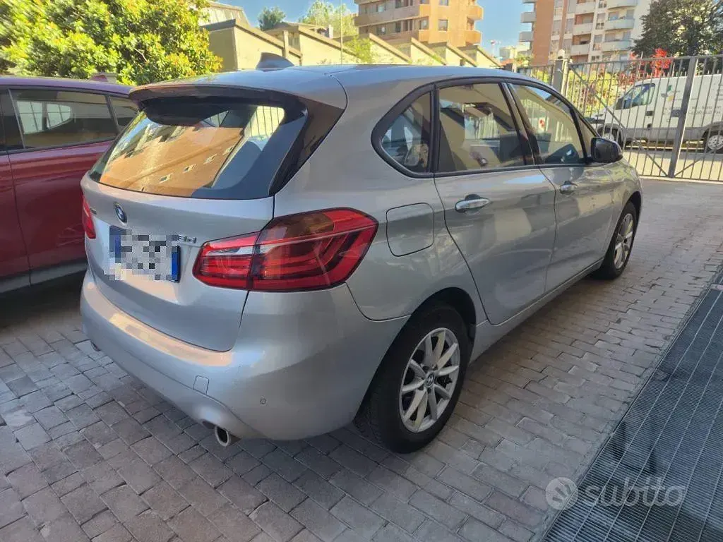 Usata BMW 218 Active Tourer 150 CV (110 kW) 2021 Grigio Monovolume