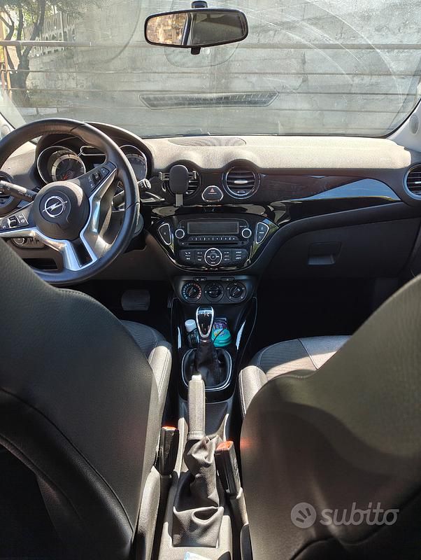 Usata Opel Adam 87 CV (63 kW) 2017 Bianco Utilitaria