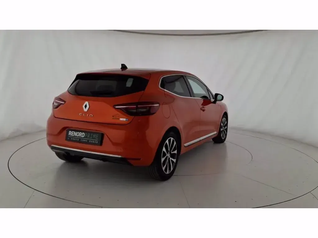 Usata Renault Clio V Techno 145 CV (106 kW) 2022