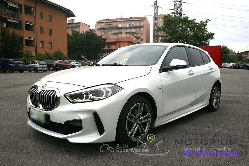 Usata BMW 135 150 CV (110 kW) 2021 Bianco Utilitaria