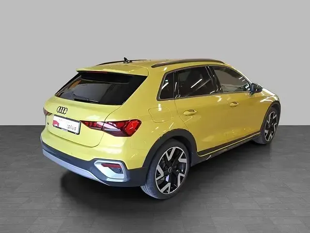 Usata Audi A3 Comfort 150 CV (110 kW) 2025 Giallo pitone metallizzato Berlina