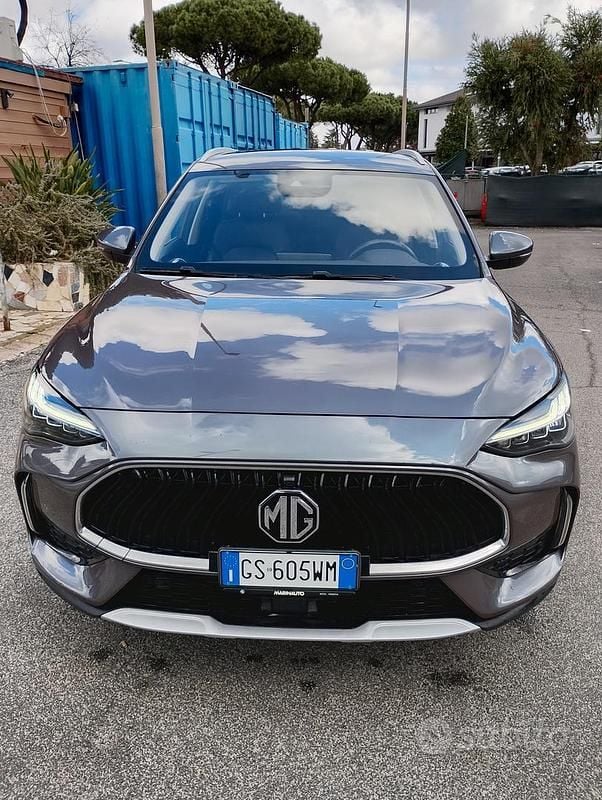 Usata MG HS 2024 Grigio SUV