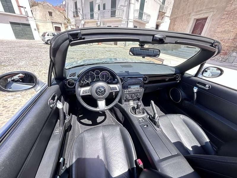 Usata Mazda MX5 High 126 CV (92 kW) 2008 Grigio Cabrio
