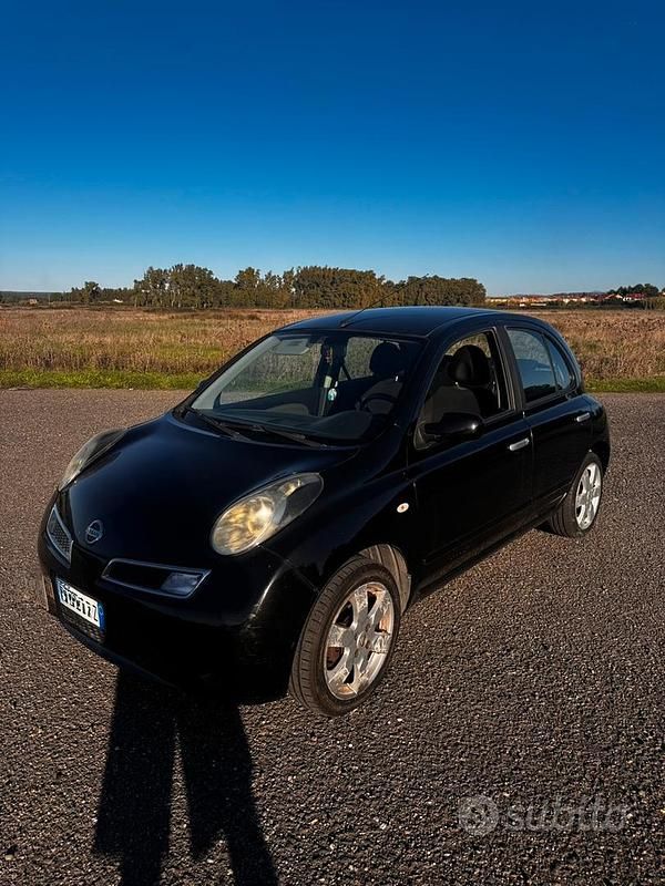Gebraucht Nissan Micra 80 PS (58 kW) 2010 Schwarz Limousine