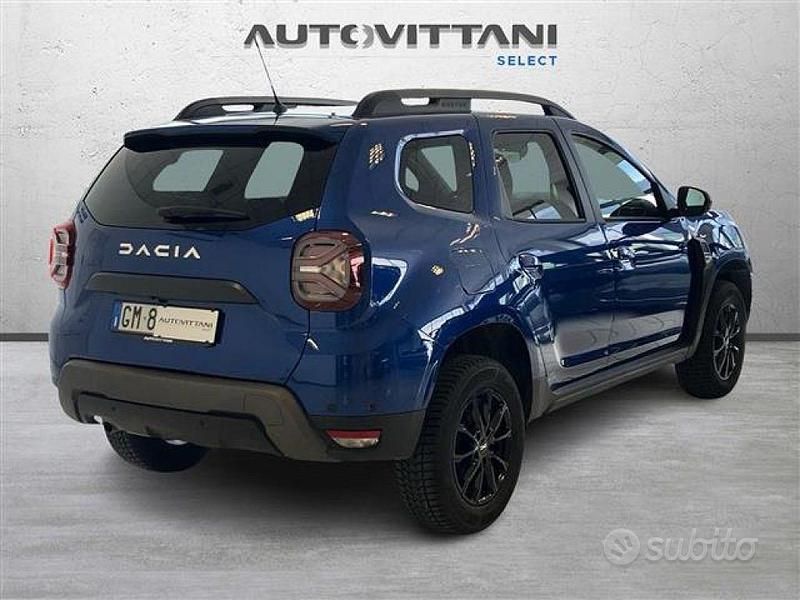 Usata Dacia Duster Journey 101 CV (74 kW) 2023 Blu scuro SUV