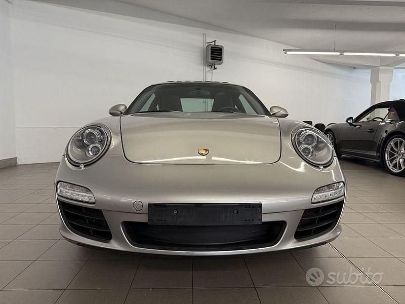 Usata Porsche 911 Carrera 345 CV (253 kW) 2010 Grigio Coupé