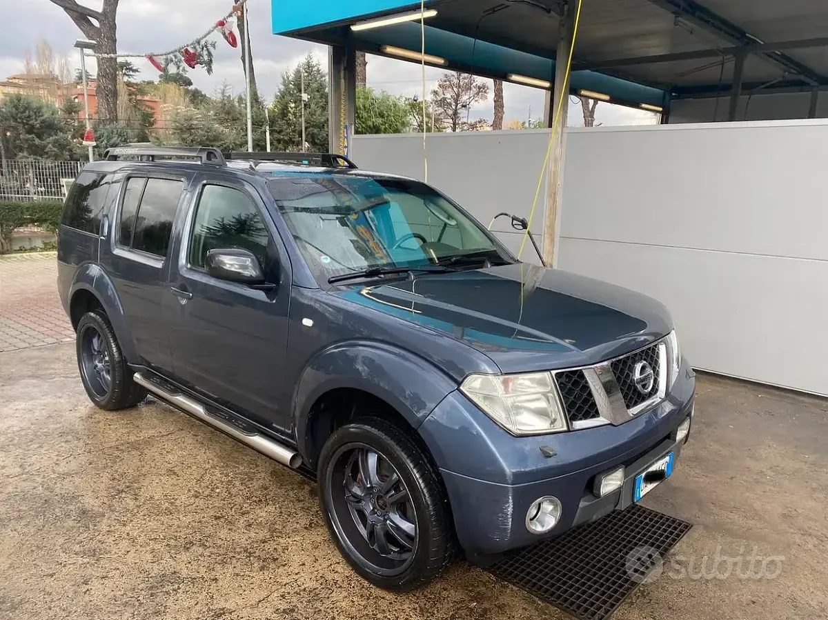 Usata Nissan Pathfinder 174 CV (127 kW) 2006 Bluazzurro SUV