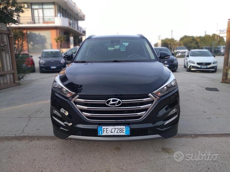 Usata Hyundai Tucson Xpossible 141 CV (103 kW) 2016 Nero SUV