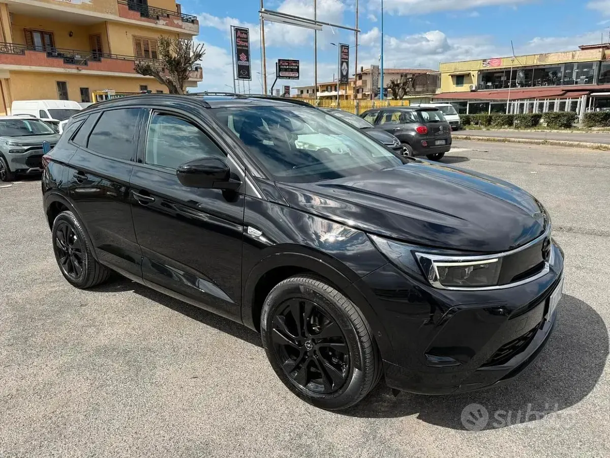 Usata Opel Grandland X 131 CV (96 kW) 2024 Nero SUV
