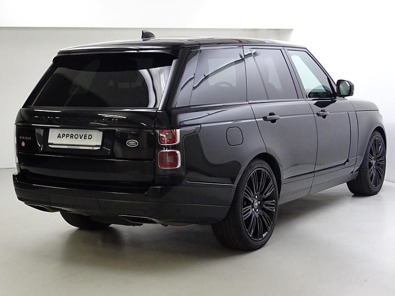 Usata Land Rover Range Rover Vogue 249 CV (183 kW) 2021 Santorini black SUV