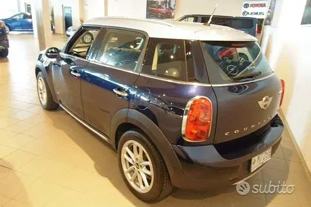 Usata Mini Cooper Countryman 111 CV (81 kW) 2017 Blu SUV