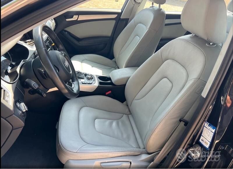 Usata Audi A4 Allroad Business 190 CV (139 kW) 2015 Blu Station wagon