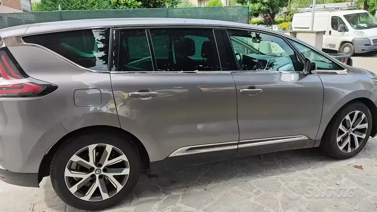 Usata Renault Espace 160 CV (117 kW) 2017 Monovolume