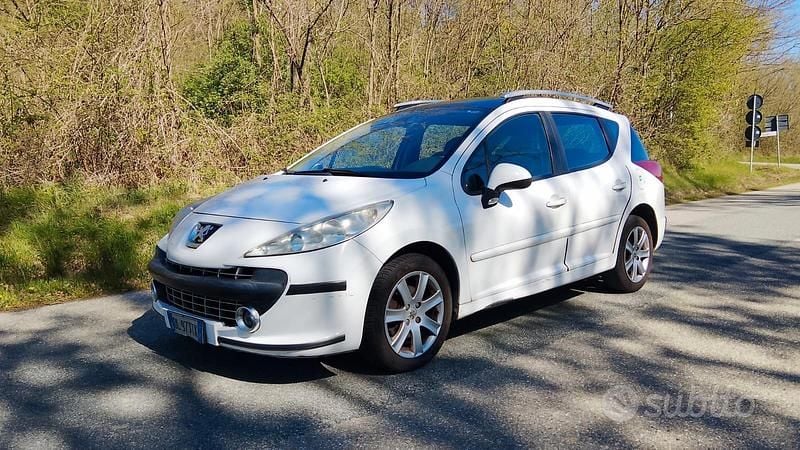 Usata Peugeot 207 120 CV (88 kW) 2008 Bianco Station wagon