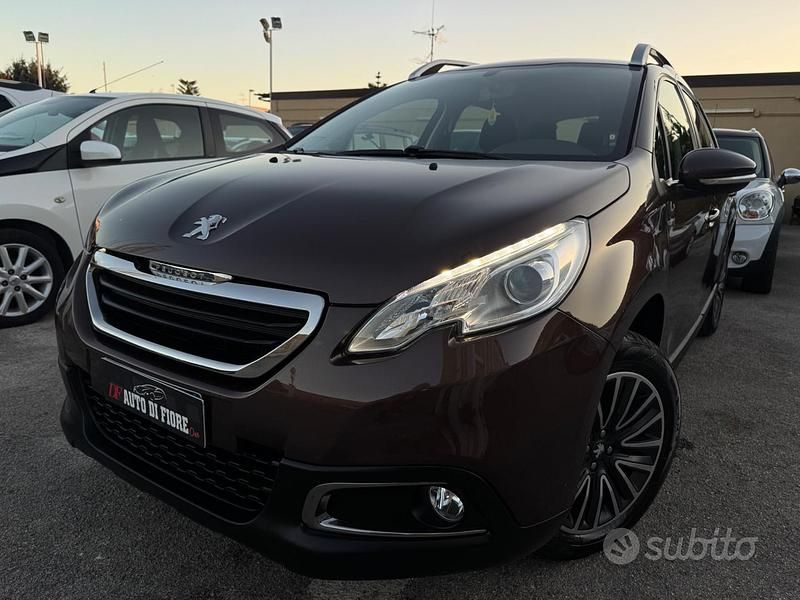Usata Peugeot 2008 Active 92 CV (67 kW) 2013 Marrone SUV