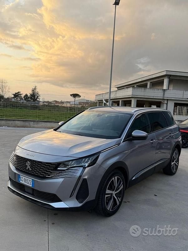 Usata Peugeot 5008 Active 131 CV (96 kW) 2020 Grigio SUV